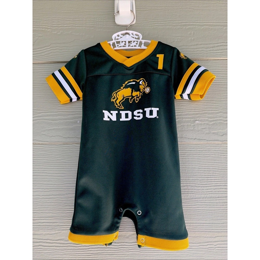 Colosseum Green North Dakota State University NDSU Logo Outfit Unisex Baby 3-6M